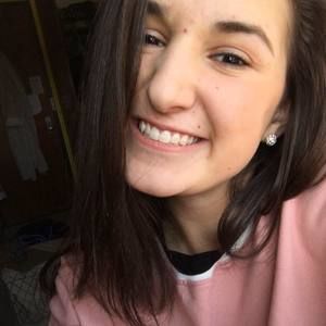 Meet your Posher, Alexis